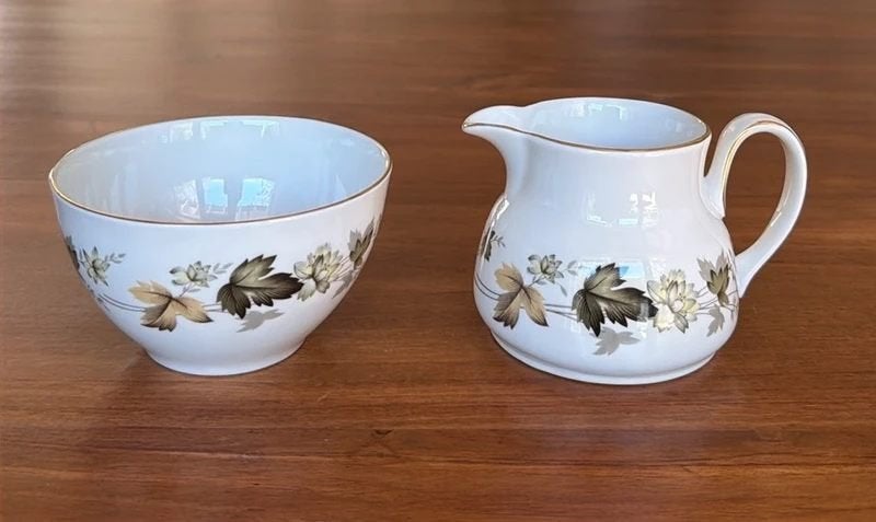 Royal Doulton Larchmont roomstel, Kan, Ophalen of Verzenden, Zo goed als nieuw, Overige stijlen