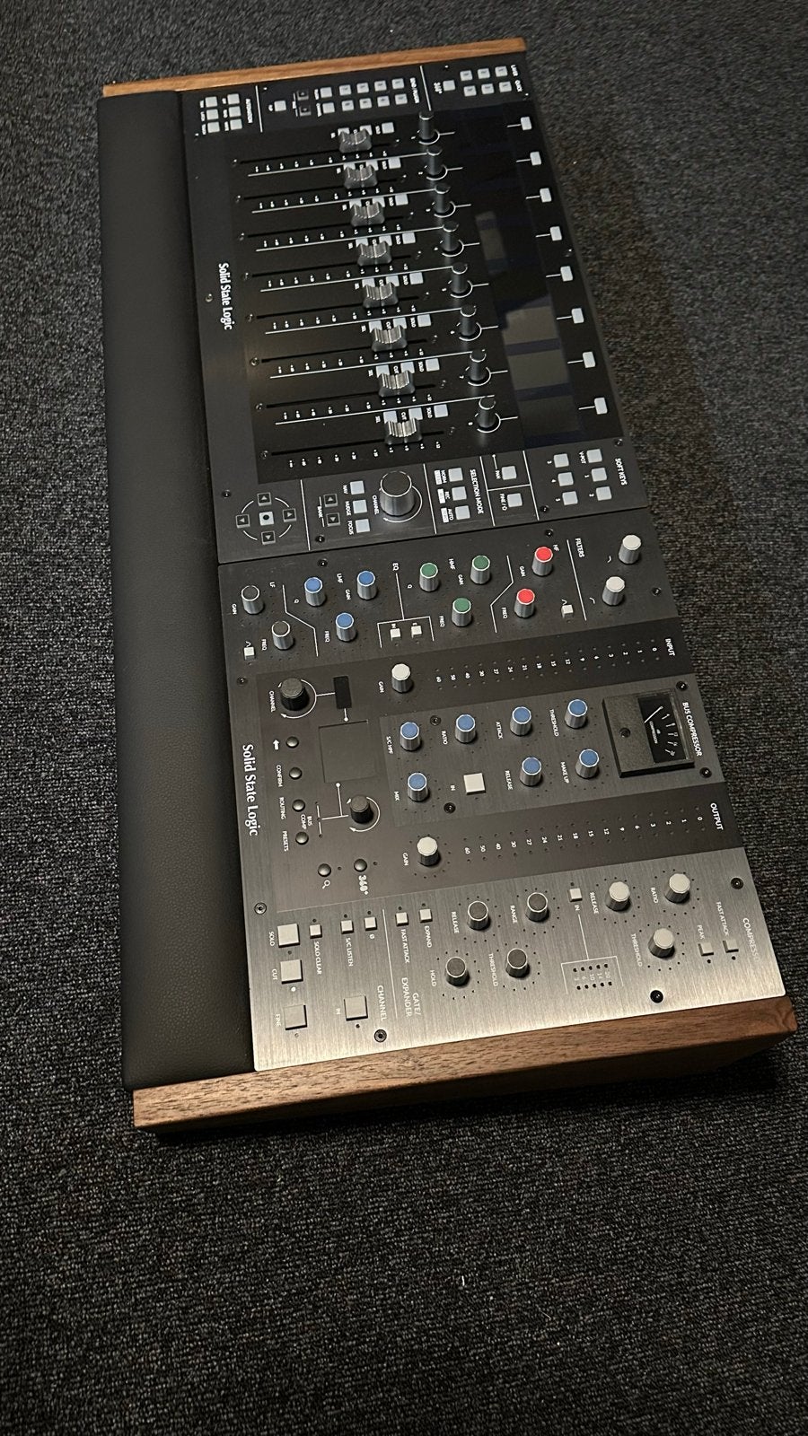 Solid State Logic SSL UF8 + UC1 Controller, Ophalen, Zo goed als nieuw, 5 tot 10 kanalen
