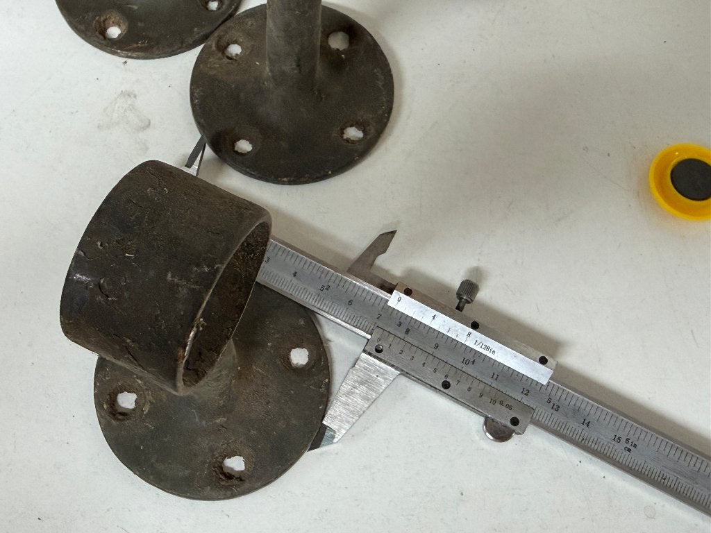 7 bronzen / messing leuninghouders, Ophalen of Verzenden, Gebruikt, Lijn of Blok