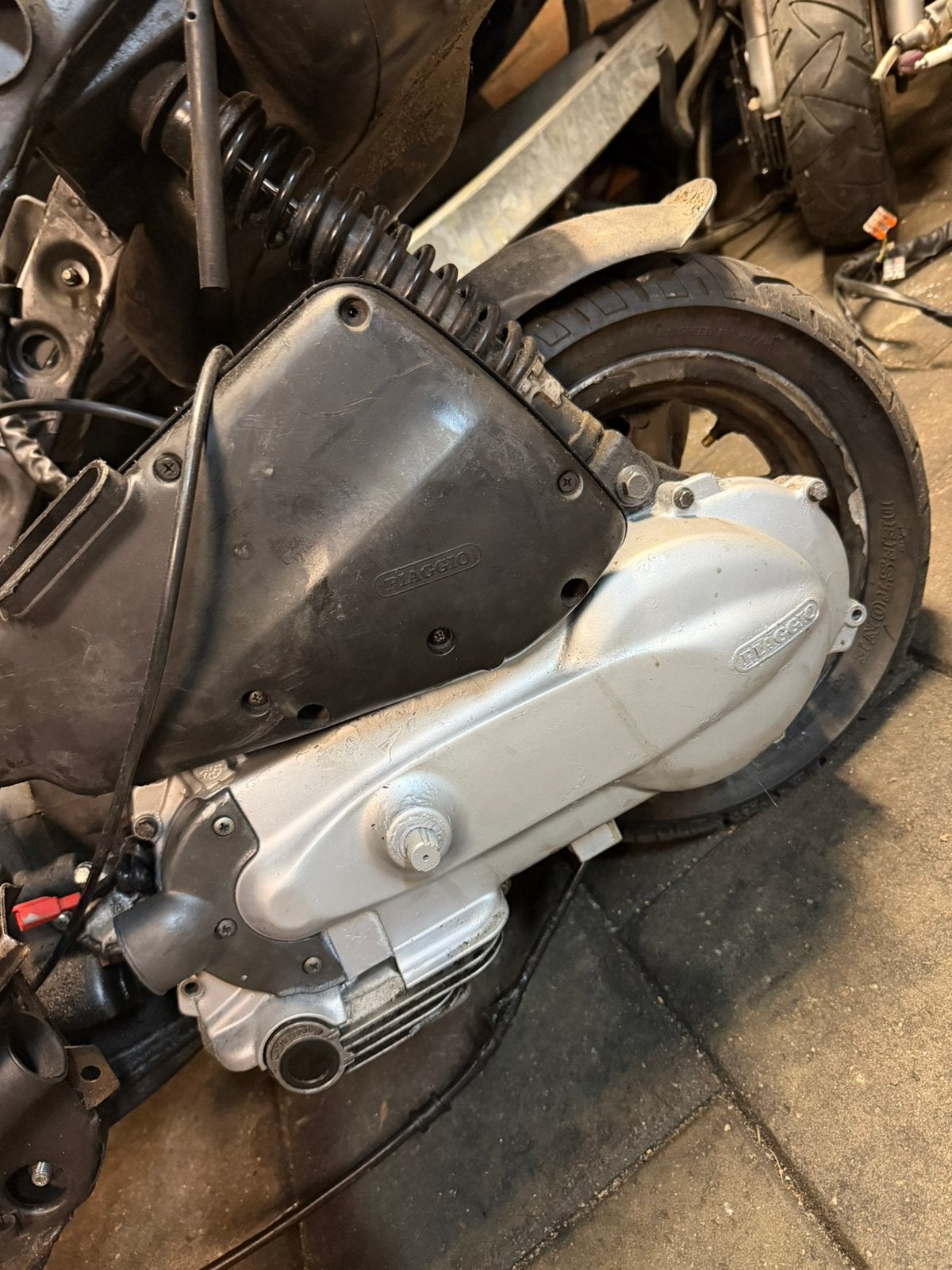 Piaggio sfera 125cc motorblok skr skipper motorscooter, Ophalen, Zo goed als nieuw