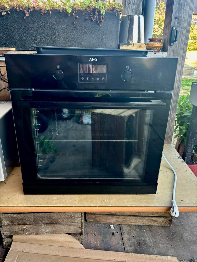 Inbouw oven AEG BPB331061B, Witgoed en Apparatuur, Ovens, Ophalen, Inbouw, 55 tot 60 cm, 45 tot 60 cm