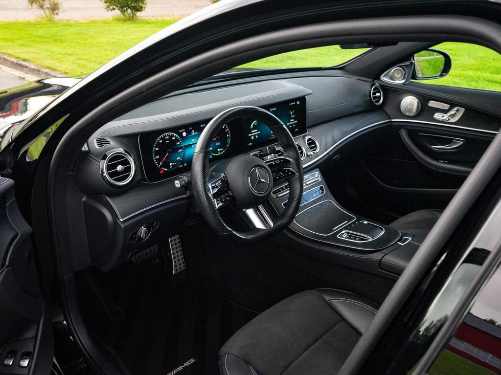Mercedes E-klasse 300 e 4MATIC AMG Line |Panoramadak|Burmest, Auto's, Automaat, Gebruikt, 4 cilinders, 320 pk