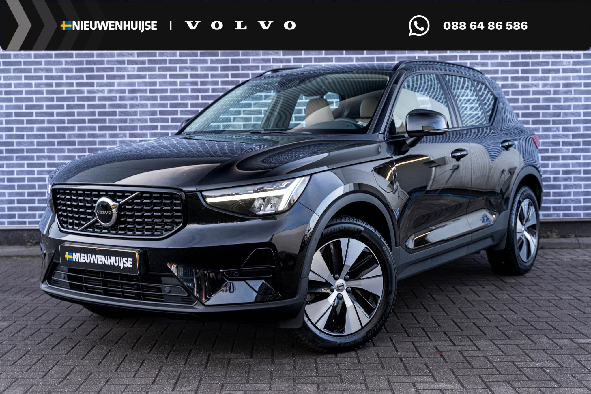 Volvo XC40 1.5 T4 Plug-in hybrid Plus Dark | Lederen Bekledi
