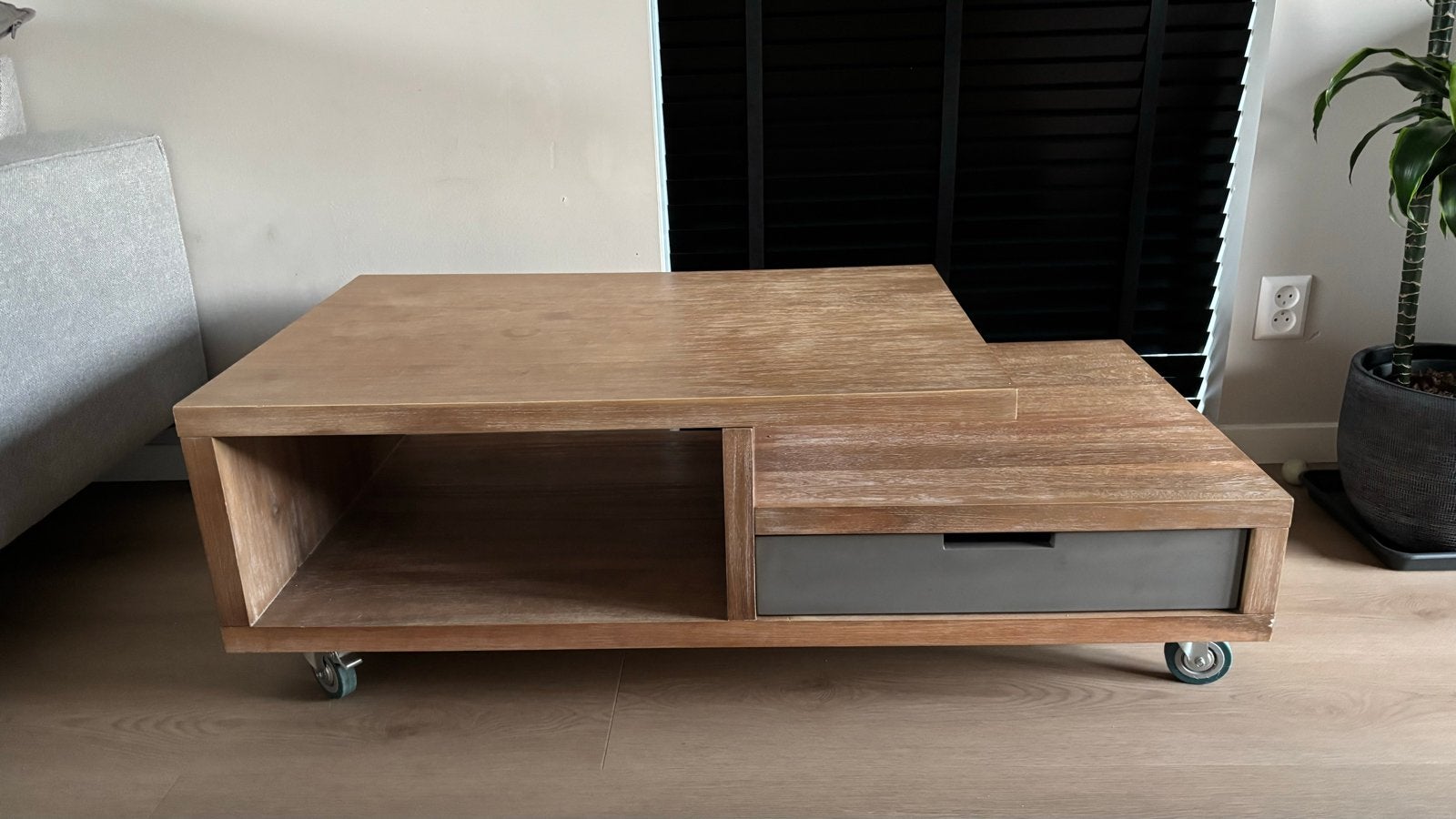 H&H Salontafel met lade en wielen, Huis en Inrichting, Tafels | Salontafels, Ophalen, Gebruikt, 100 tot 150 cm, 50 tot 100 cm