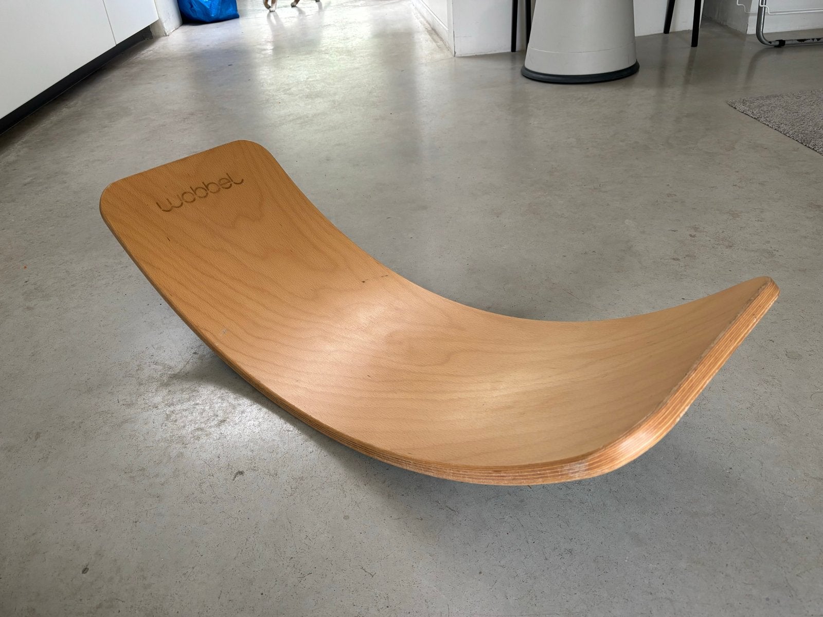 Wobbel / balansboard met lichtblauw vilt, Ophalen of Verzenden, Gebruikt, Jongen of Meisje