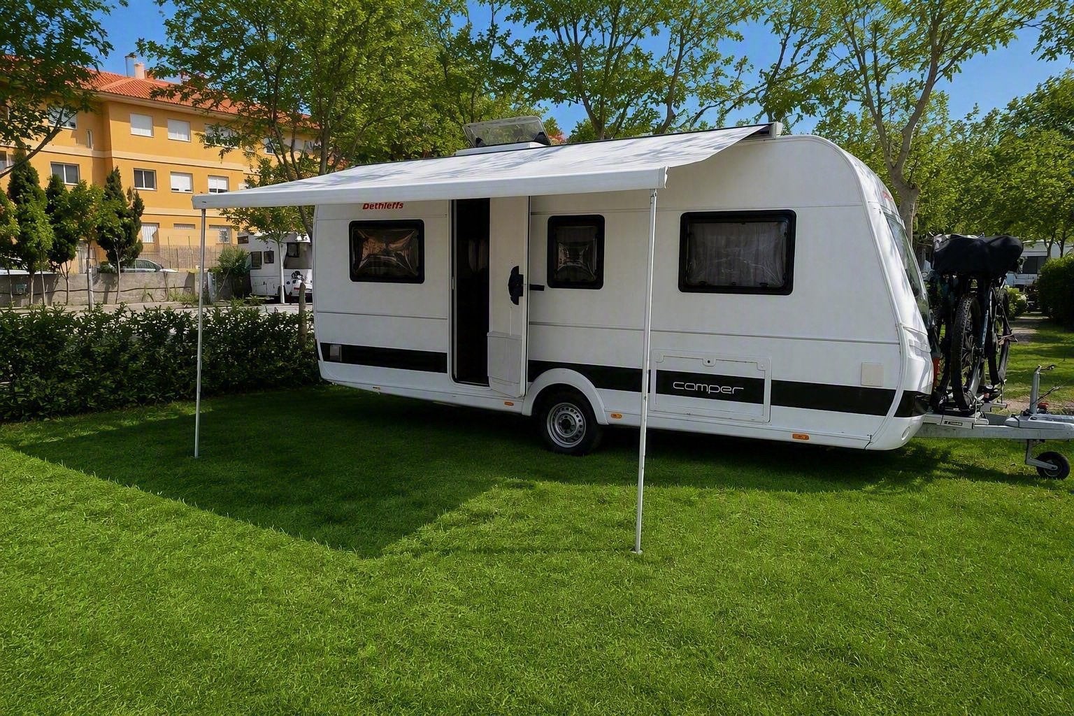 Dethleffs CAMPER 500 FR | Airco | Mover | Luifel | ATC |, Rondzit, Frans bed, Particulier, Dethleffs