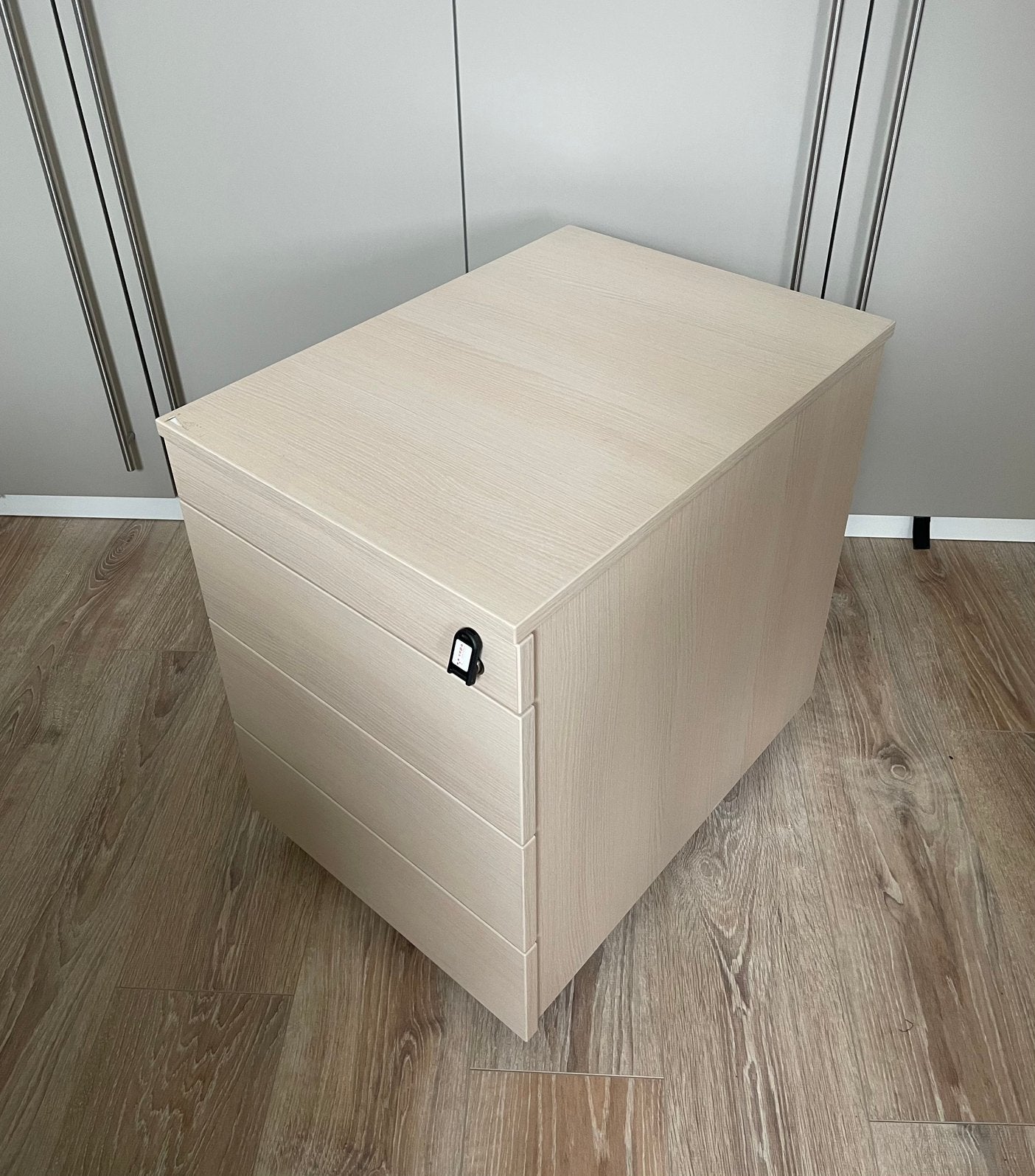 Vepa verrijdbaar ladeblok met 4 lades, Ophalen, Minder dan 50 cm, Zo goed als nieuw, 3 of 4 laden