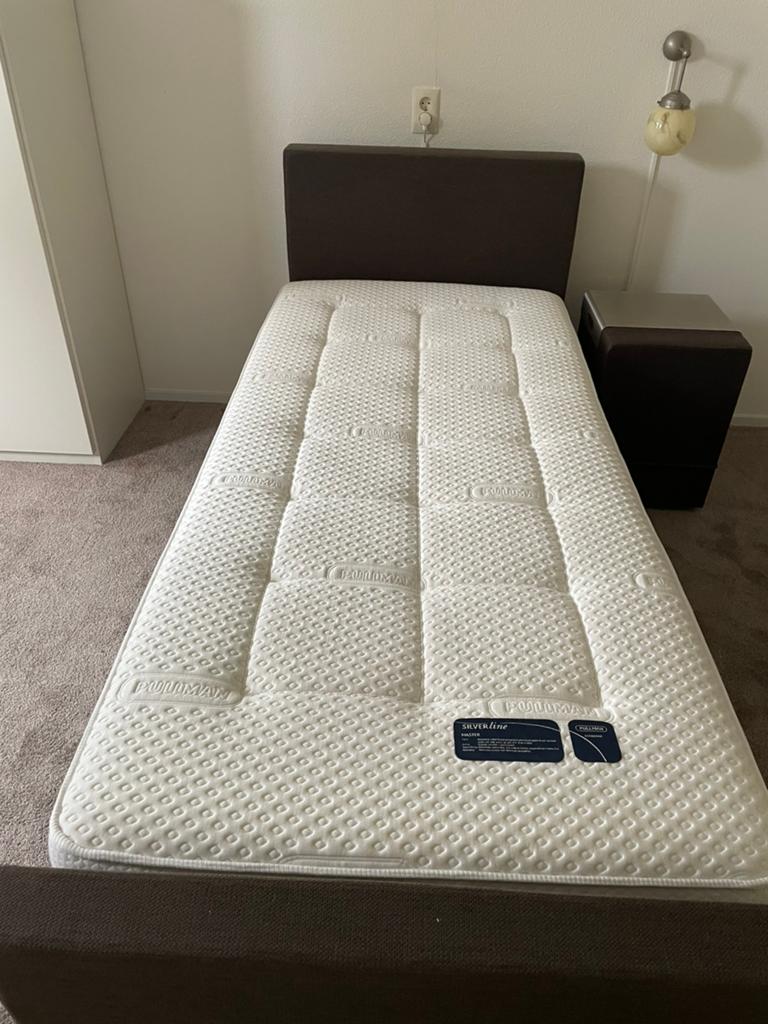 Electrisch verstelbaar 1 persoons bed Pullman, Ophalen, Zo goed als nieuw, Eenpersoons, 90 cm