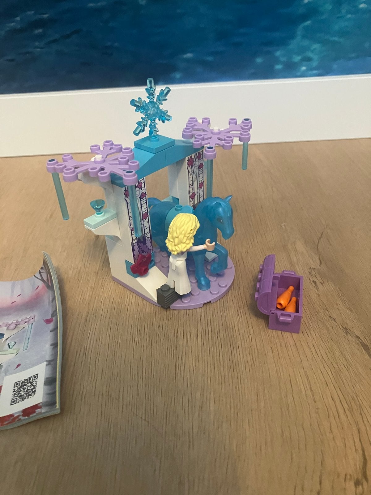 LEGO Disney Frozen 43209 Elsa en Nokk's IJsstal, Ophalen of Verzenden, Zo goed als nieuw, Overige merken