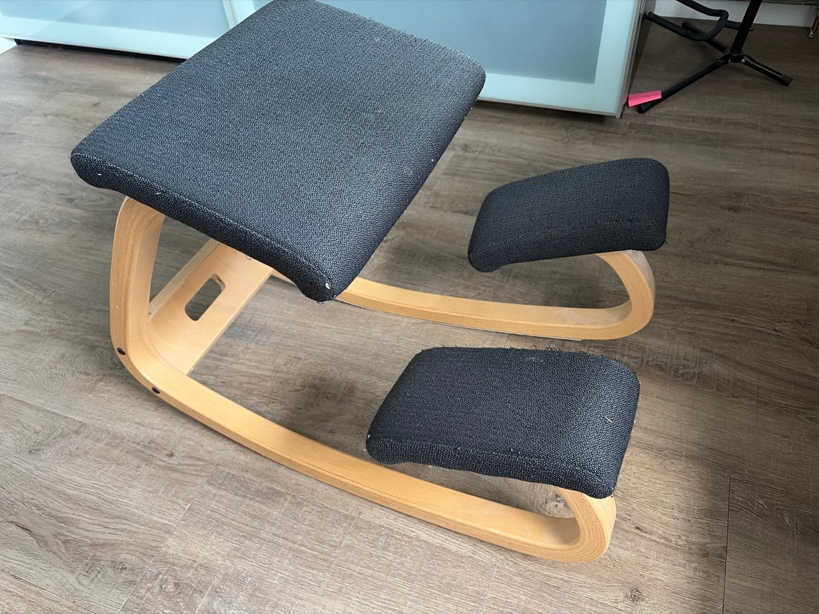 Stokke Varier ergonomische bureaustoel, Huis en Inrichting, Ophalen, Gebruikt, Zwart, Bureaustoel