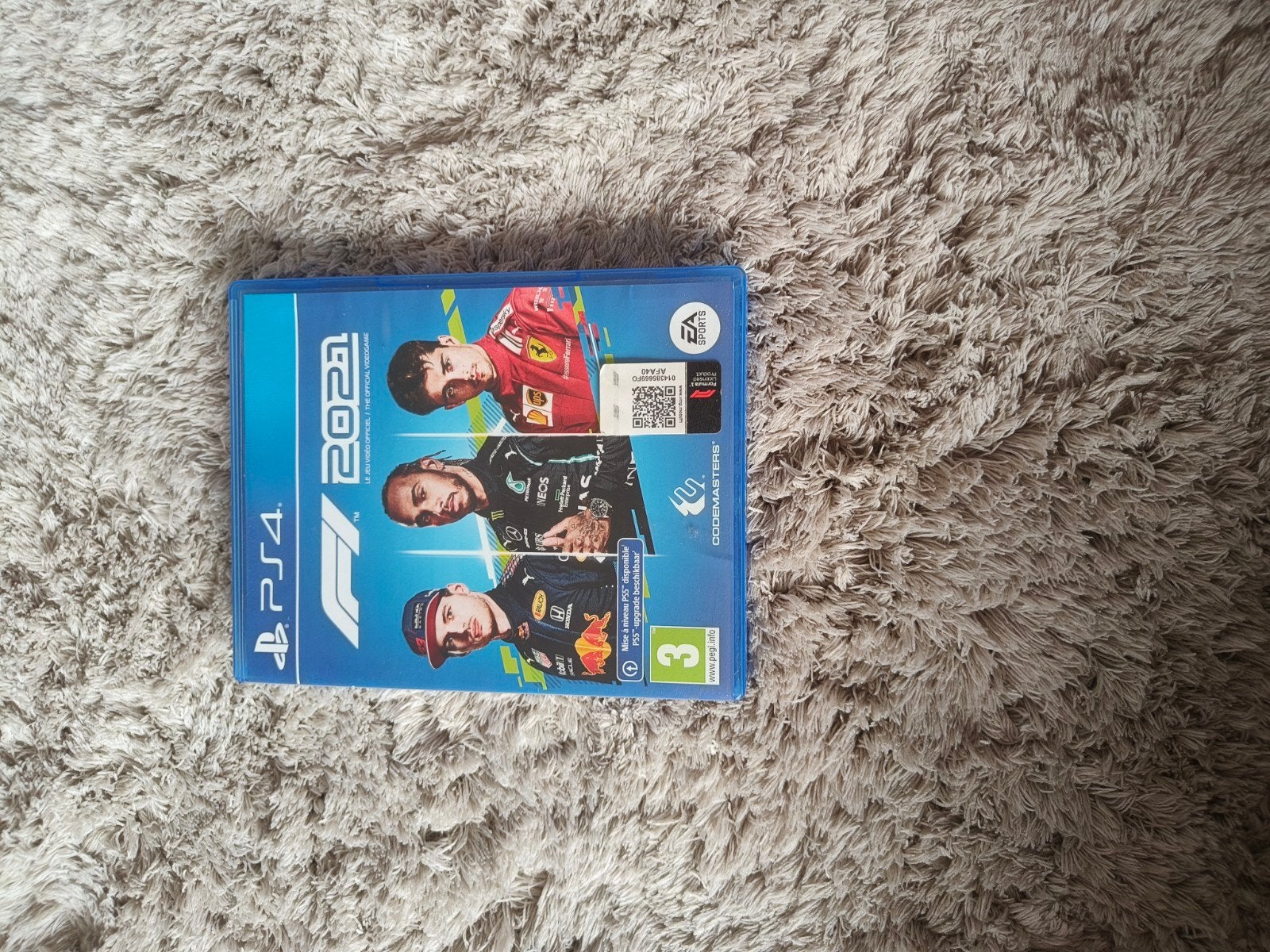 ps4 f1 2021, Racen en Vliegen, 2 spelers, Ophalen of Verzenden, Zo goed als nieuw