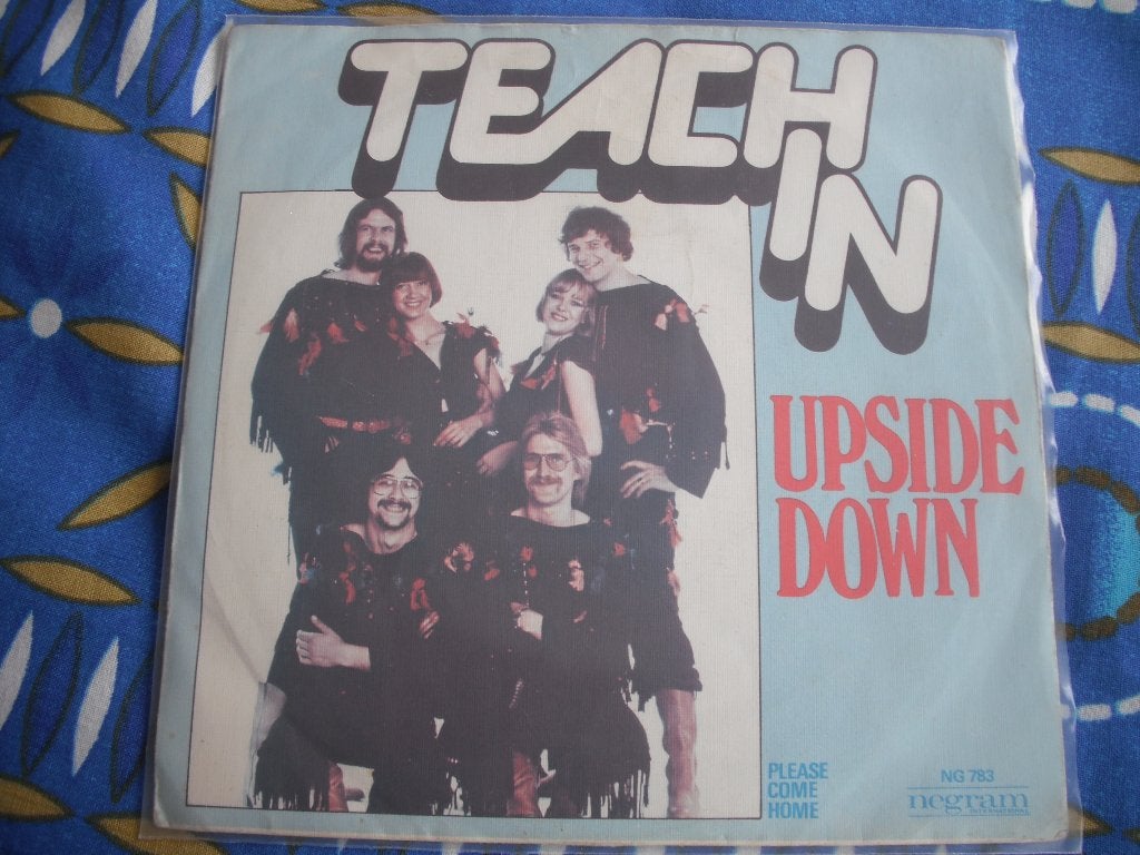 Teach In - Upside Down (tk), Cd's en Dvd's, Ophalen of Verzenden, Zo goed als nieuw, Pop
