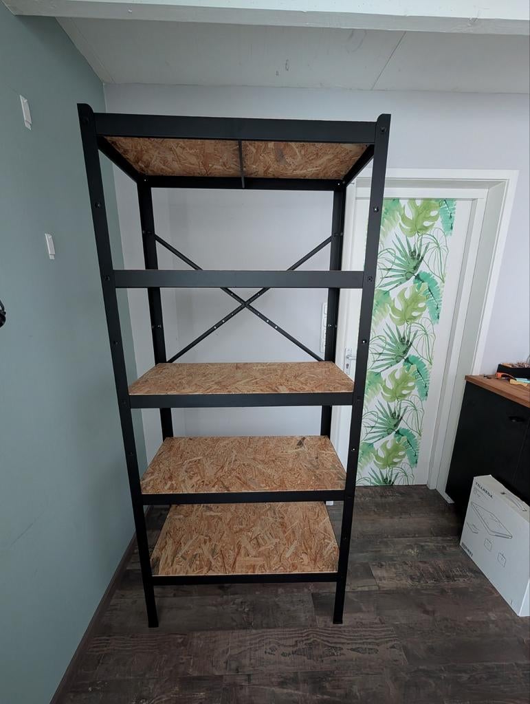 Ikea Bror stellingkast zwart metaal, Ophalen, Zo goed als nieuw