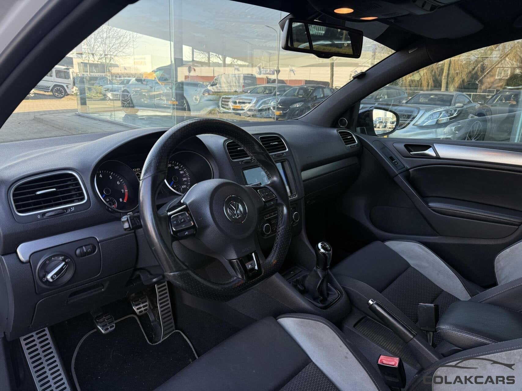Volkswagen Golf 2.0 R 4-Motion 340PK-Milltek-Maxton-Garantie, 271 pk, Euro 5, Gebruikt, Parkeersensor