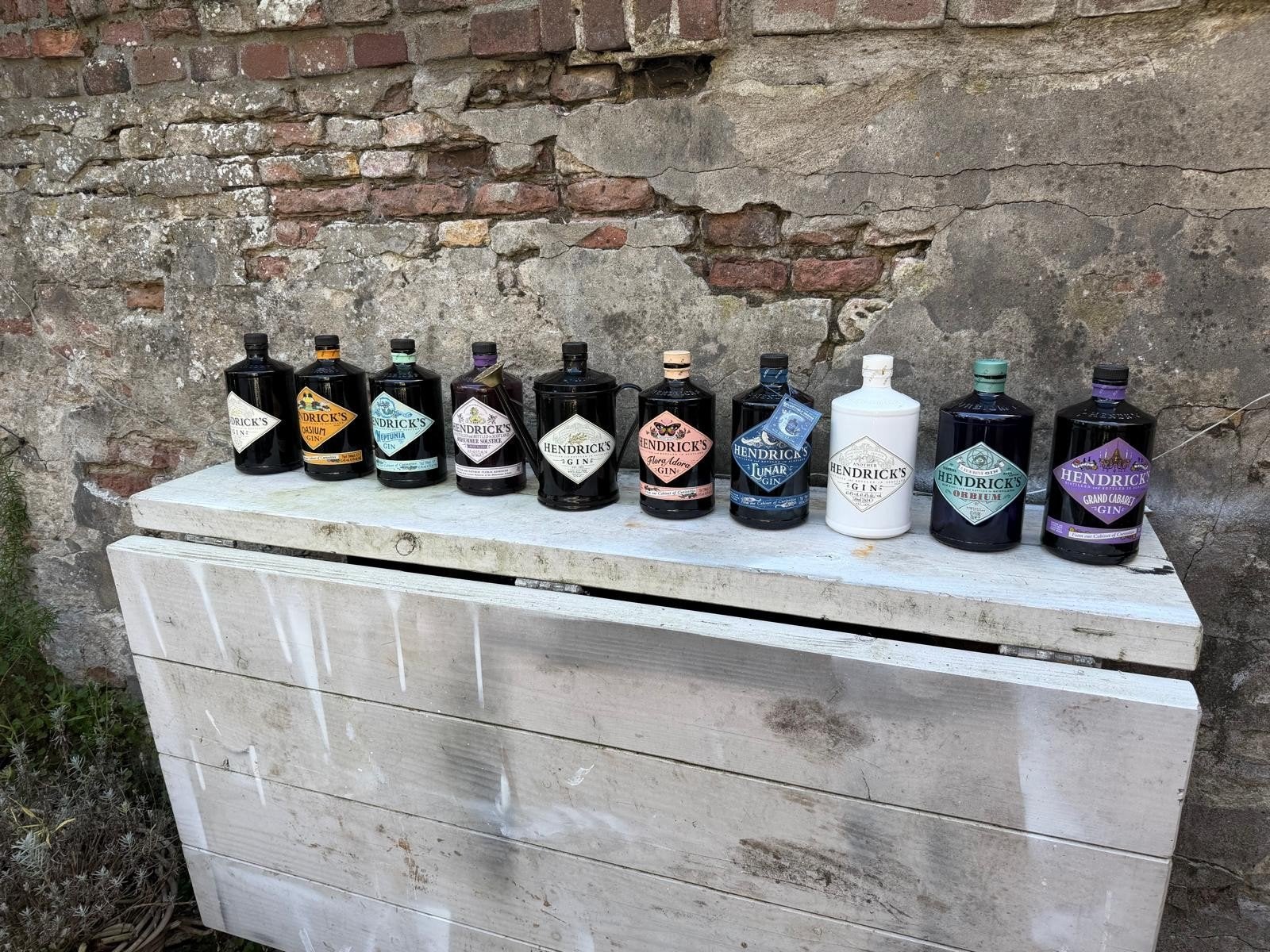 10 Lege Hendrick's Gin flessen Diverse edities, Ophalen of Verzenden, Gebruikt