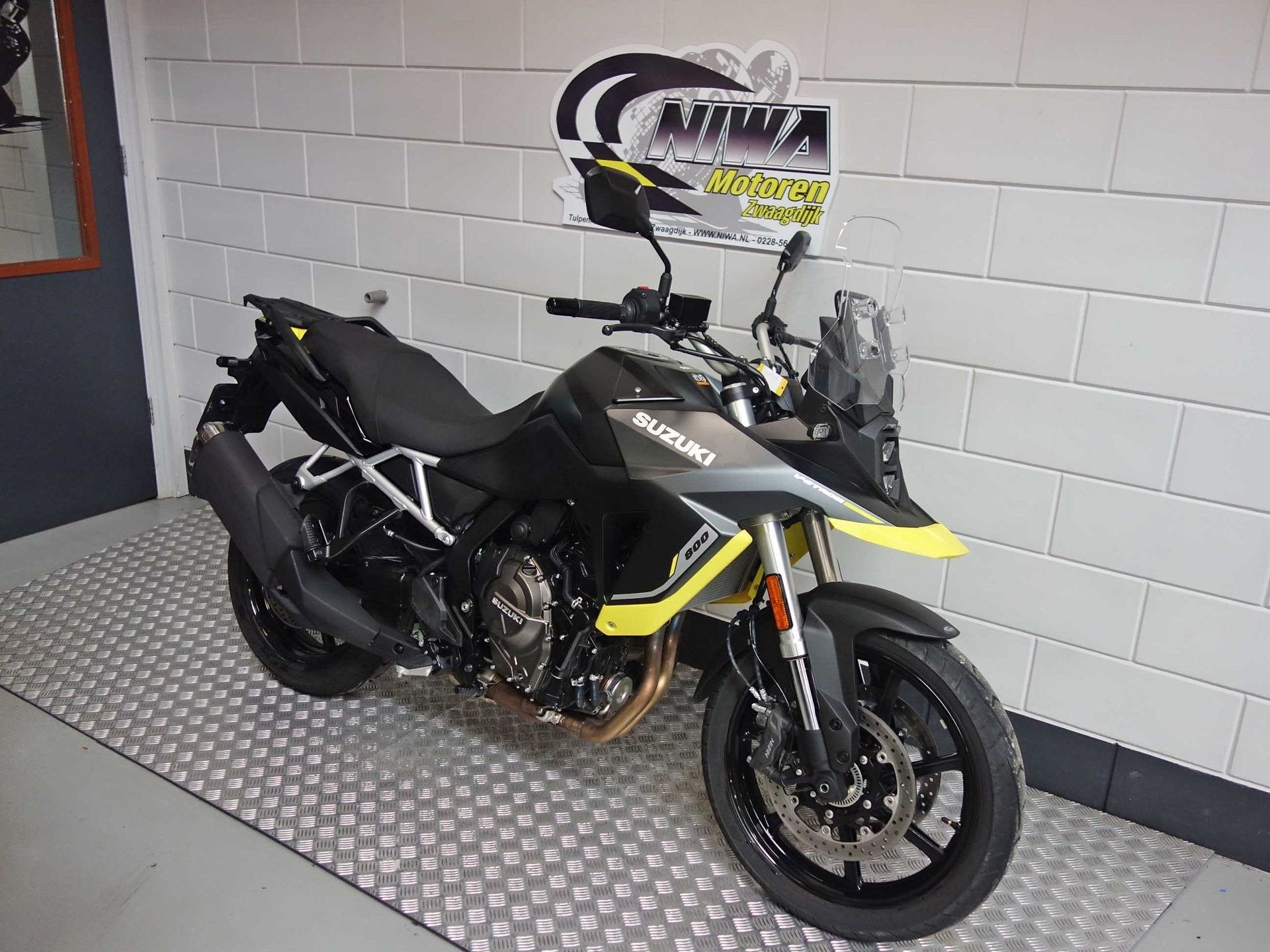 Suzuki 800 V-Strom, Motoren, LED Verlichting, Meer dan 35 kW, Overig, Gebruikt