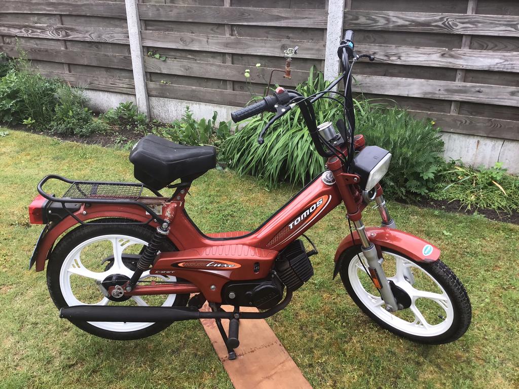 Tomos brommer, Fietsen en Brommers, Brommers | Tomos, Ophalen, Zo goed als nieuw, Overige modellen