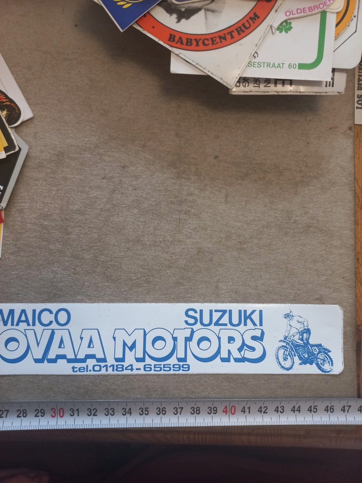 Ovaal motors maico suzuki, Verzamelen, Stickers, Ophalen of Verzenden, Zo goed als nieuw