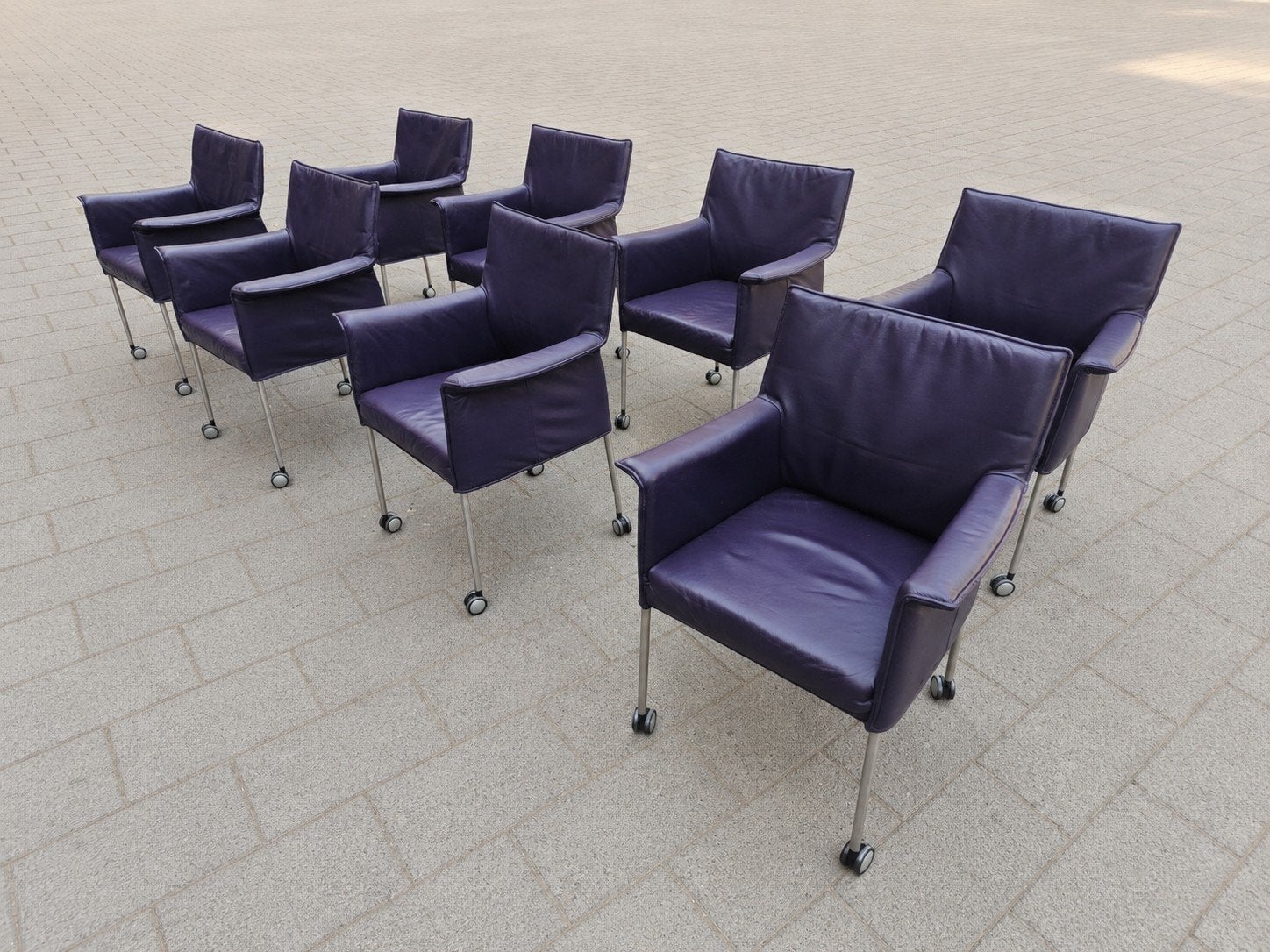 8 Design on Stock Gola eetkamerstoelen op wielen uitgevoerd, Gebruikt, Ophalen of Verzenden, Vijf, Zes of meer stoelen, Leer
