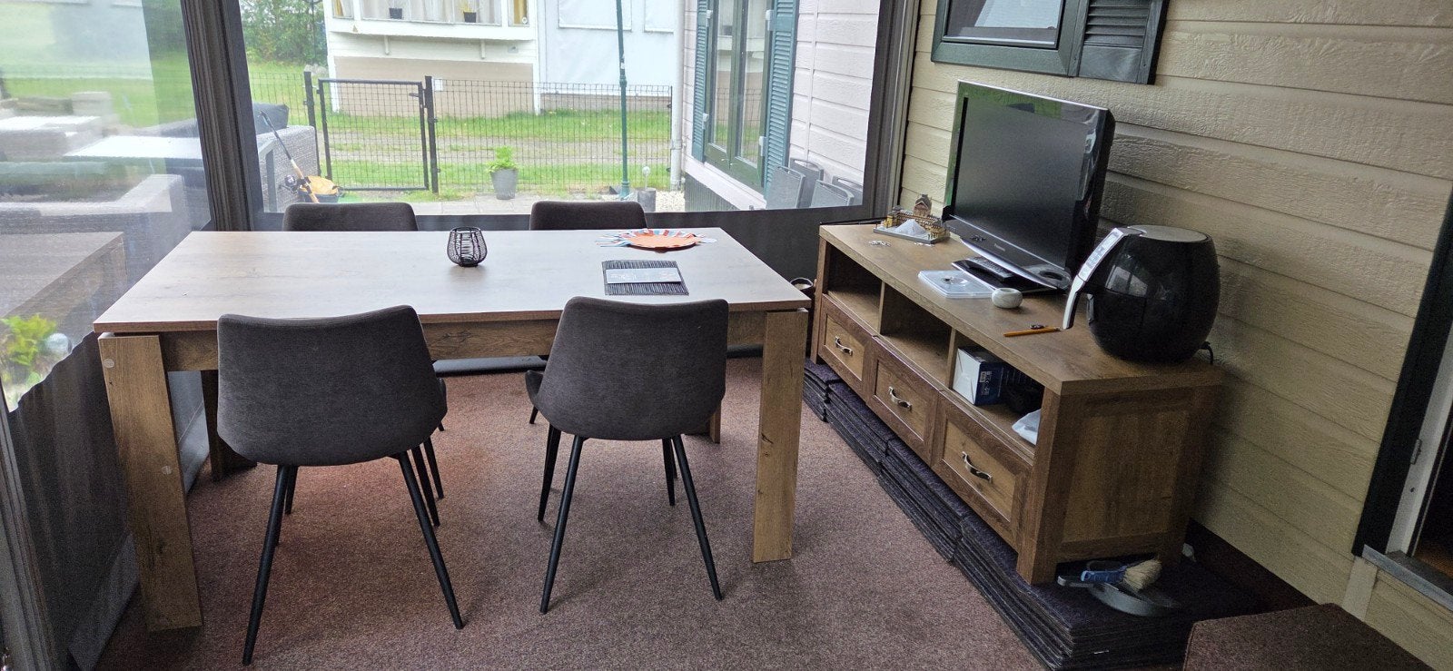 Tv meubel, Tafel en stoelen, Ophalen, Gebruikt, 50 tot 100 cm, 150 tot 200 cm