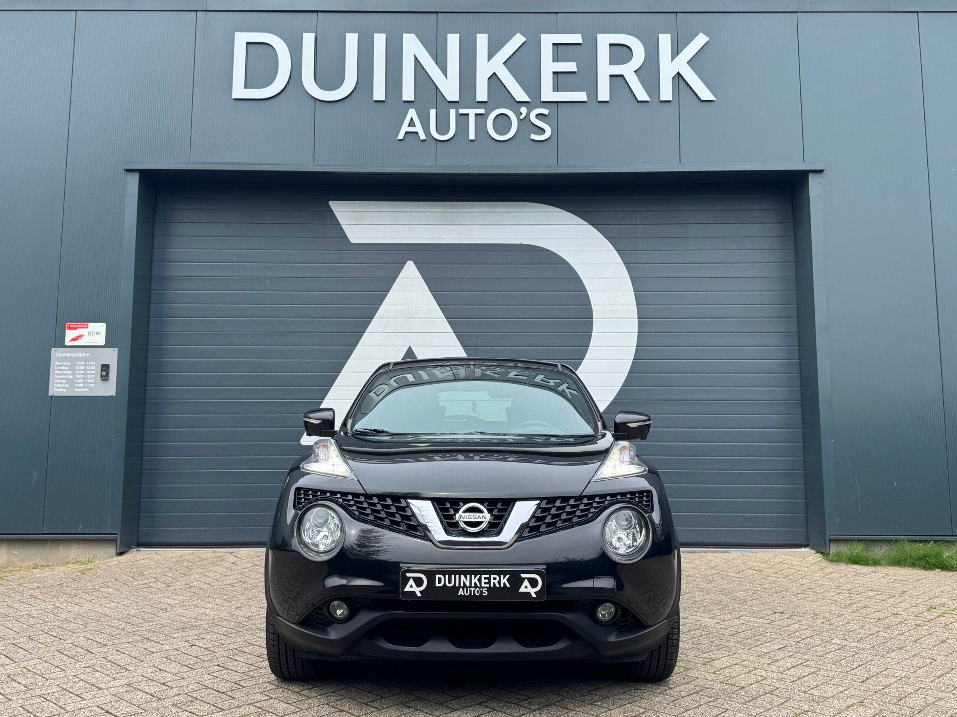 Nissan Juke 1.6 Connect Edition | Automaat | Airco | Climate, Auto's, Stof, Zwart, 4 cilinders, Origineel Nederlands
