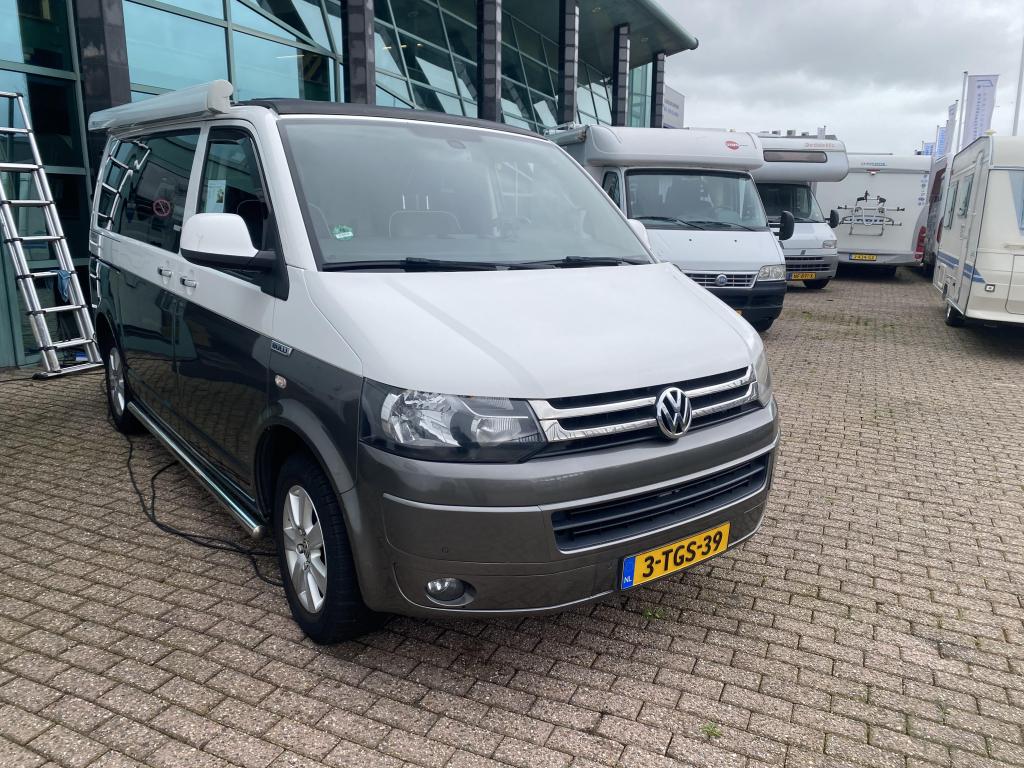 Volkswagen California 20 TDI Automaat 140 pk afterbouw, Caravans en Kamperen, Campers, Automaat, Volkswagen, Bedrijf, Diesel