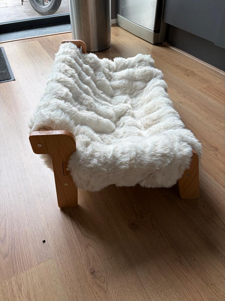 Kattenmand zo goed als nieuw, Ophalen, Zo goed als nieuw, Riet