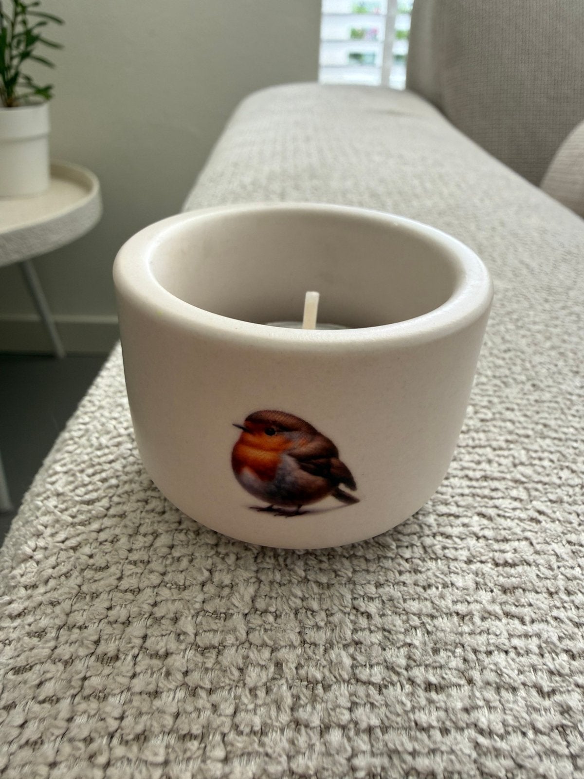 Nieuw crème keramieken waxinelichthouder met roodborst, Ophalen of Verzenden, Zo goed als nieuw, Crème, Waxinelichthouder