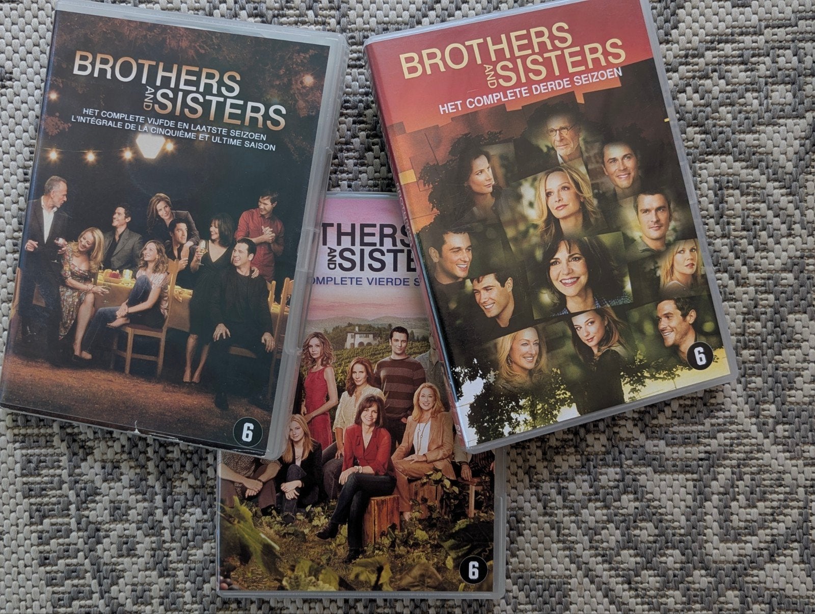 Brothers & Sisters DVD Boxsets - Seizoen 3, 4 en 5/Laatste, Cd's en Dvd's, Dvd's | Tv en Series, Engels, Inclusief doosje, Ophalen of Verzenden