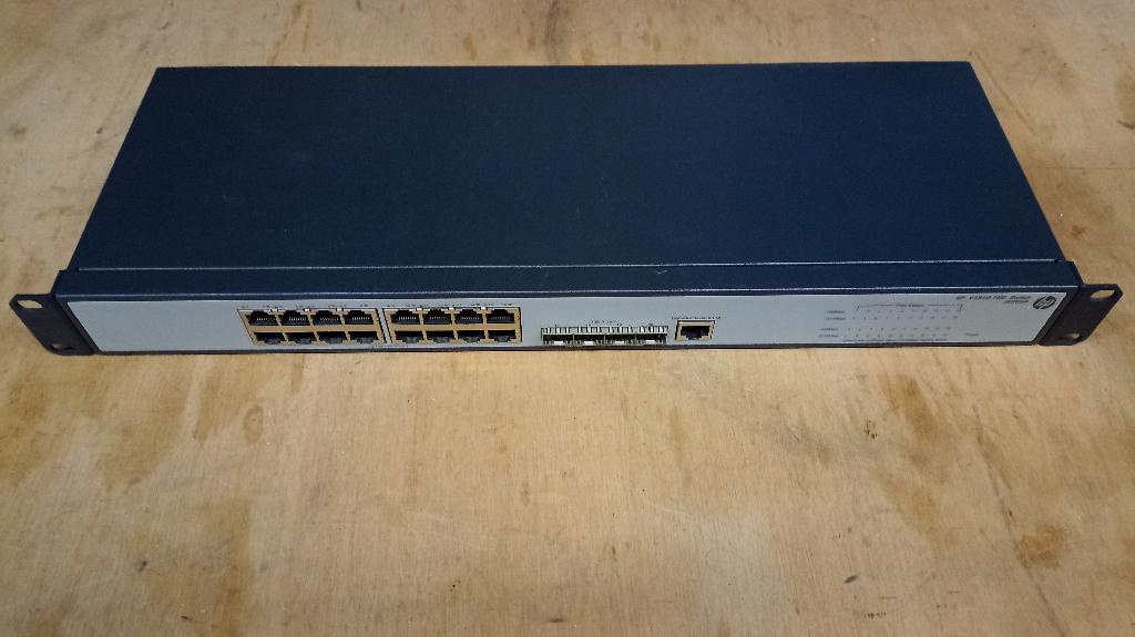 HP V1910-16G Ethernet Switch JE005A, Computers en Software, Netwerk switches, Ophalen of Verzenden, Gebruikt