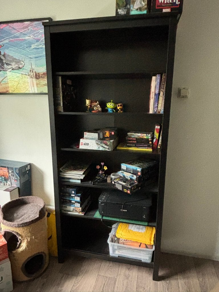 Boekenkast Ikea zwart, Huis en Inrichting, Kasten | Boekenkasten, Ophalen, Met plank(en), 50 tot 100 cm, Zo goed als nieuw