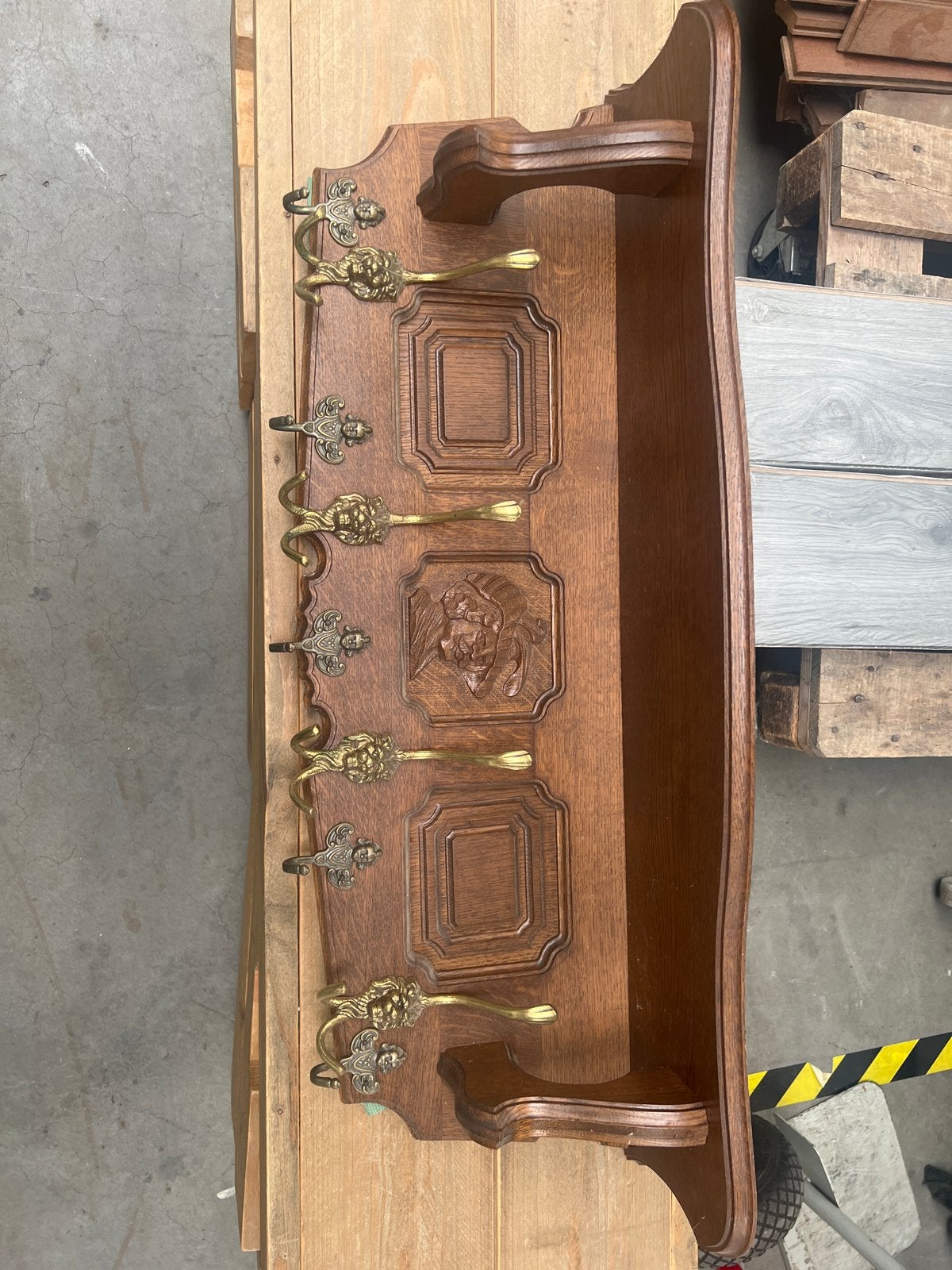 Antieke houten wandkapstok met messing haken, Gebruikt, Minder dan 100 cm, Hout, Ophalen