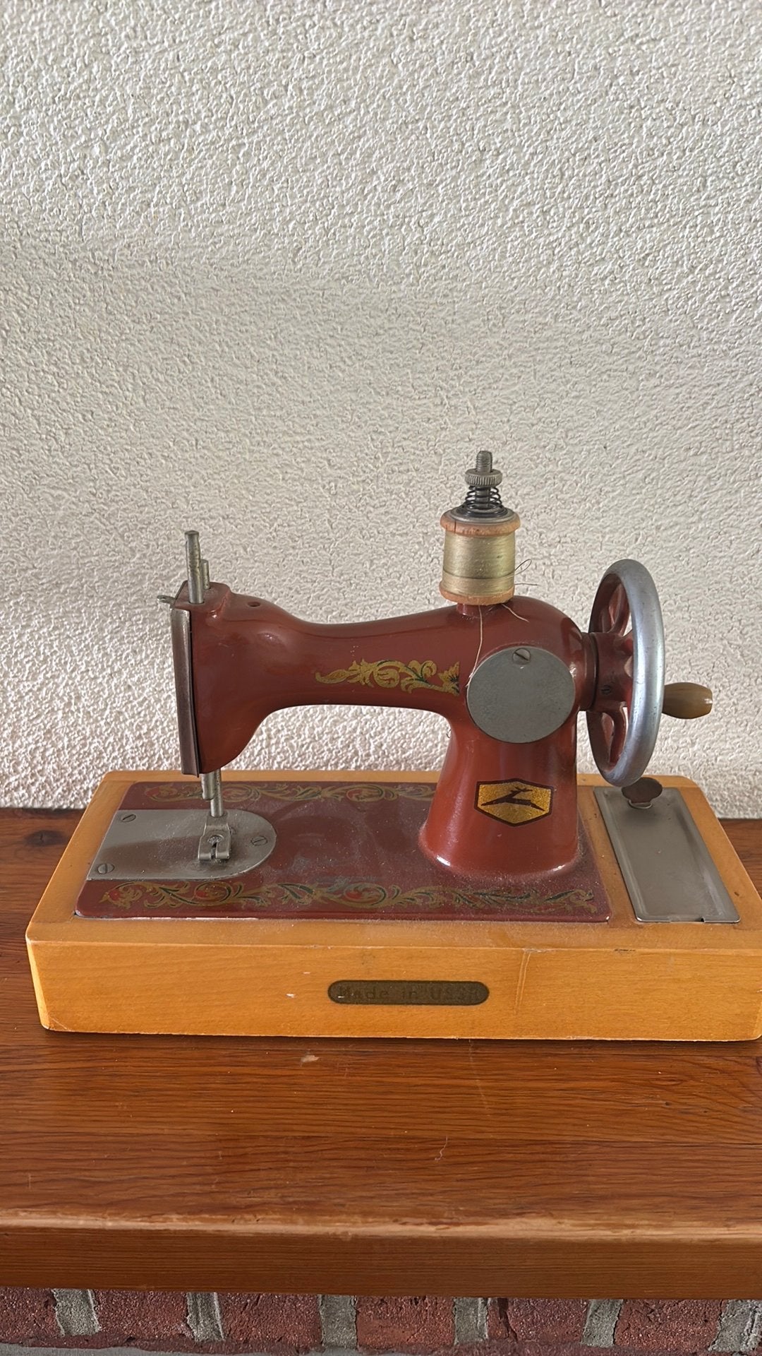 Vintage Russisch ussr kinder of speelgoed naaimachine, Ophalen of Verzenden