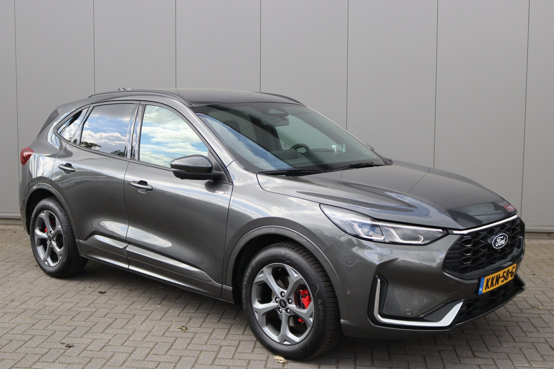 Ford Kuga 1.5 EcoB. 187PK Automaat ST-Line X Trekhaak-1800KG, Euro 6, Bedrijf, 3 cilinders, Kuga