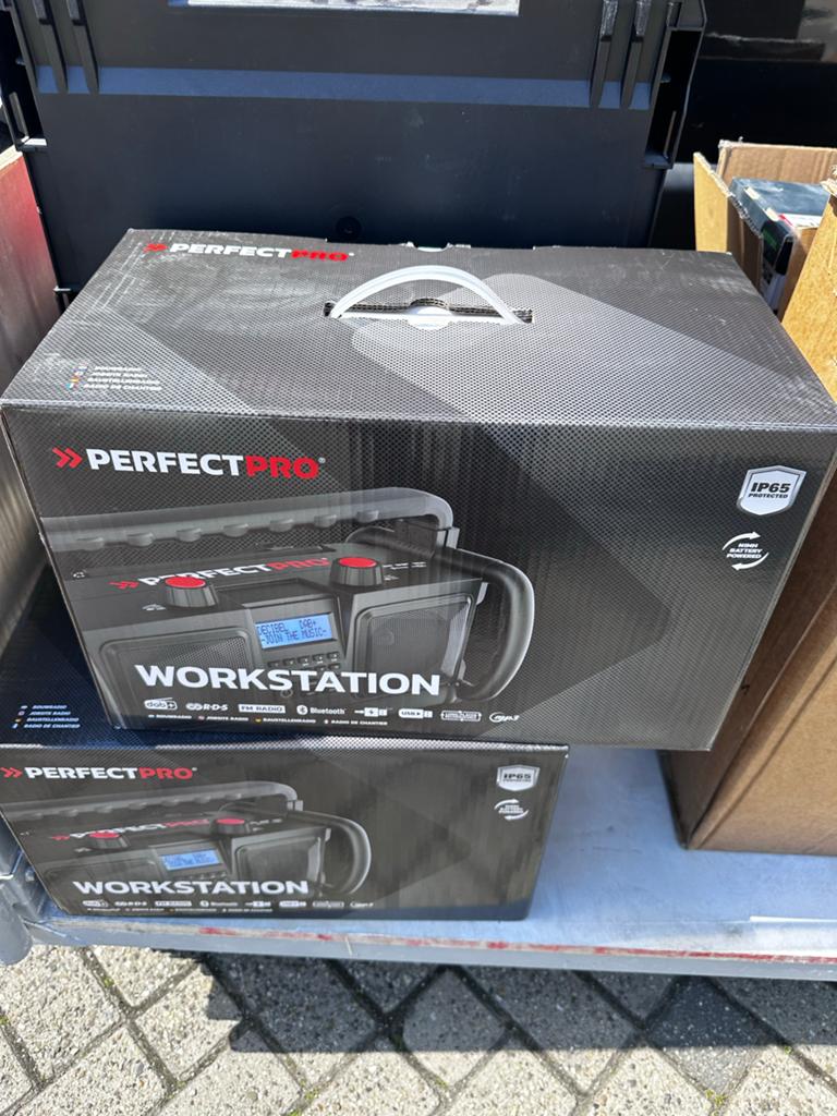 PerfectPro Workstation Bouwradio DAB+ Bluetooth USB, Ophalen of Verzenden, Zo goed als nieuw, Bouwradio