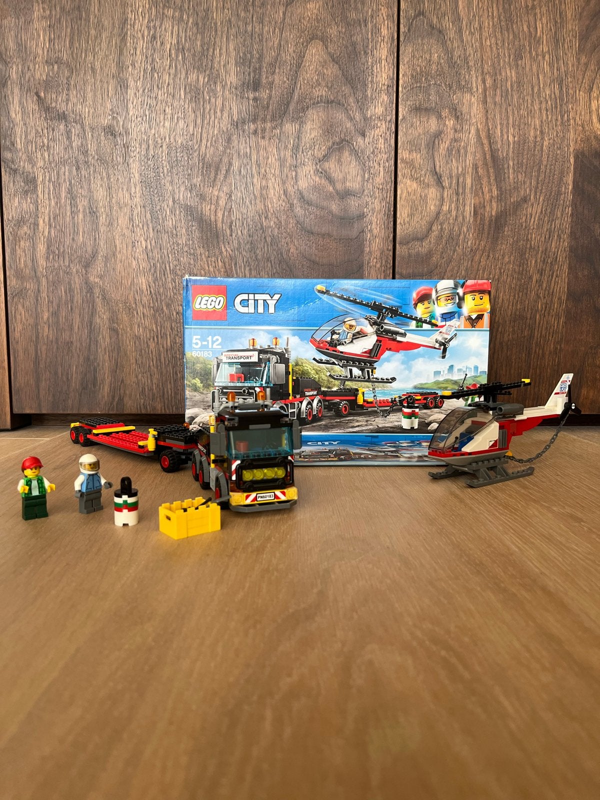 LEGO City 60183 Zware Vrachttruck met Helikopter, Kinderen en Baby's, Speelgoed | Duplo en Lego, City, Lego, Ophalen of Verzenden
