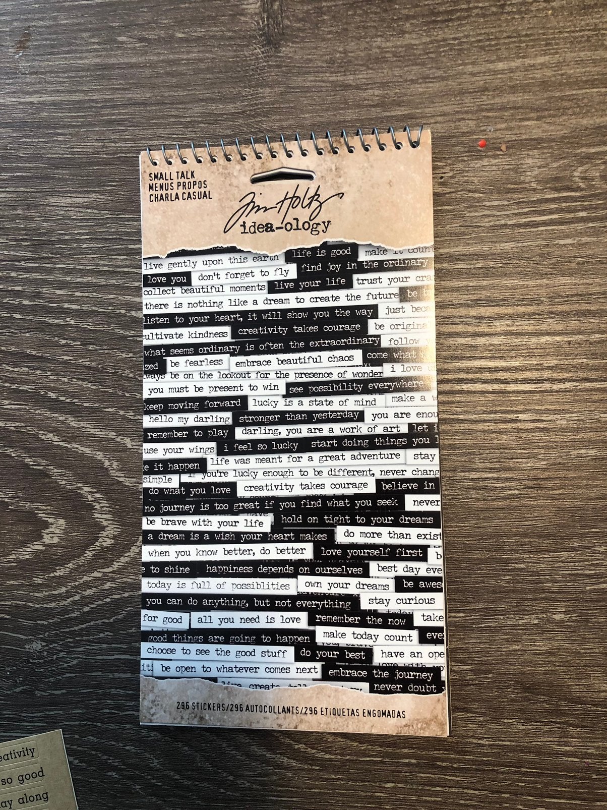 Tim holtz idea-ology stickers sentiment tekst, Hobby en Vrije tijd, Scrapbooking, Ophalen of Verzenden, Zo goed als nieuw, Frame of Mal