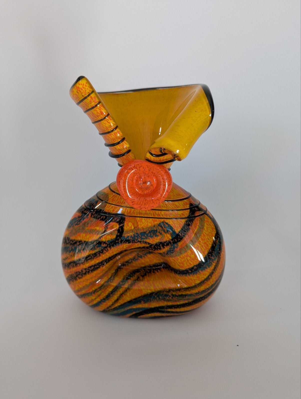 Gesigneerde glazen vaas van Ioan Nemtoi, 22 cm hoog, Ophalen of Verzenden