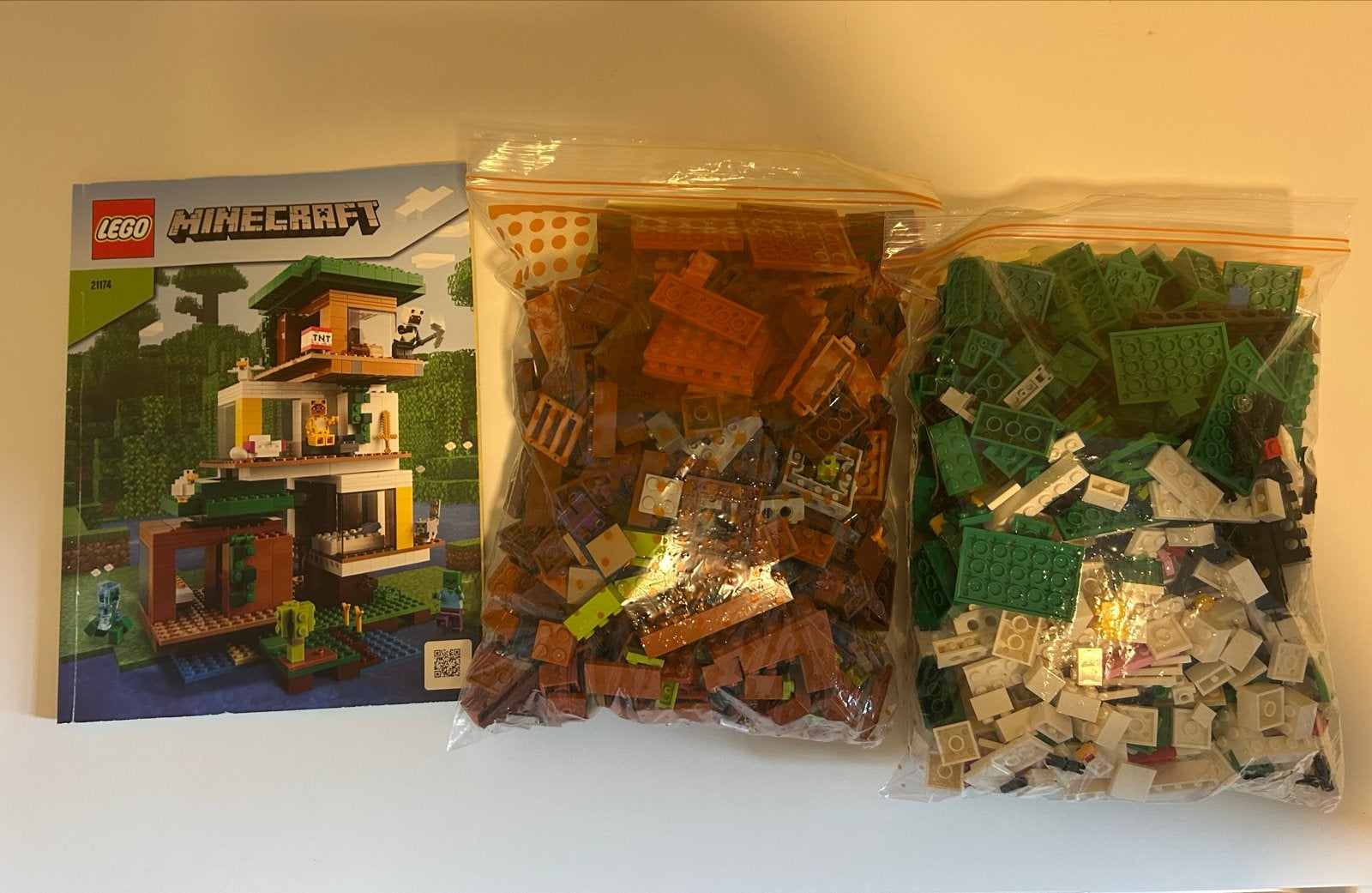 LEGO Minecraft 21174 - De Moderne Boomhut (compleet), Ophalen, Gebruikt, Minecraft, Lego