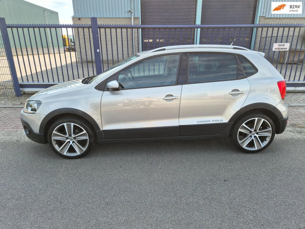 Volkswagen Polo 1.2 TSI Cross *173.247 KM*INCL. GARANTIE!, Voorwielaandrijving, Euro 5, Stof, Zwart