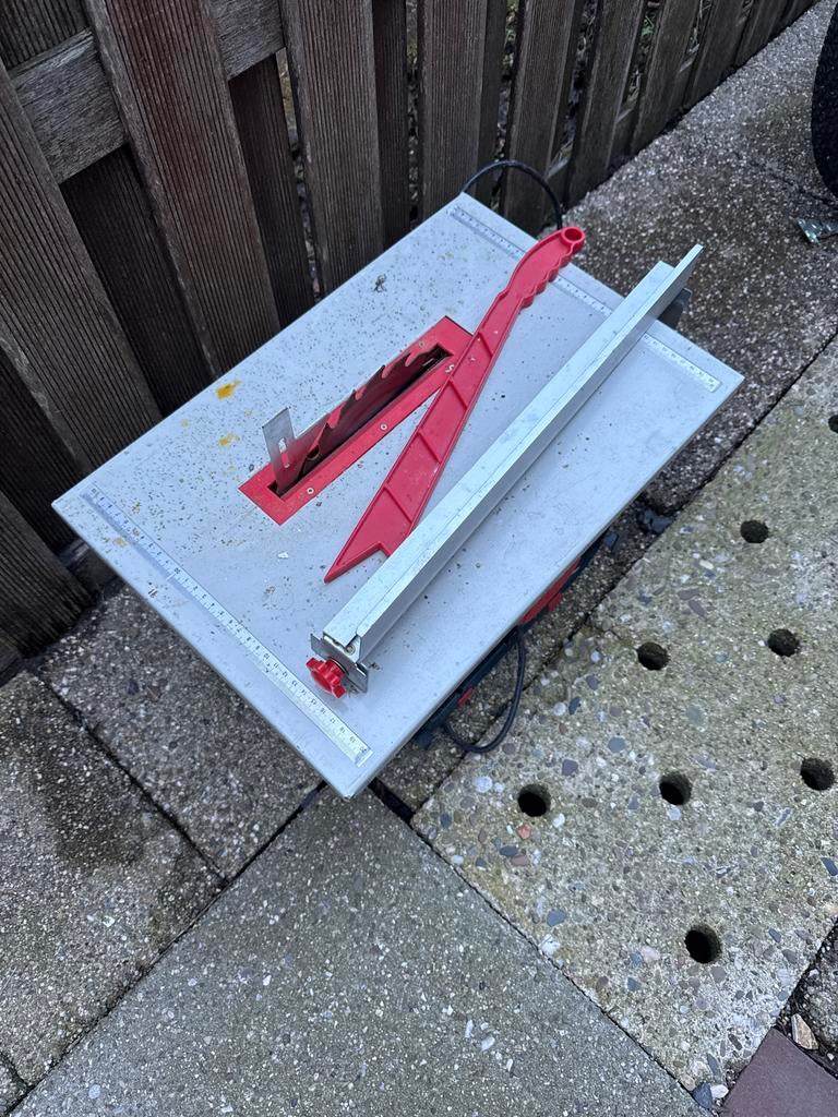 Kwantum cirkelzaag, Ophalen, Gebruikt, Cirkelzaag, 600 tot 1200 watt