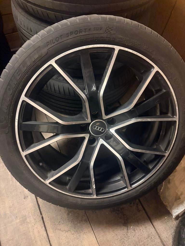 Audi velgen en banden 21 inch, Auto-onderdelen, Ophalen, Gebruikt, 265 mm, 21 inch