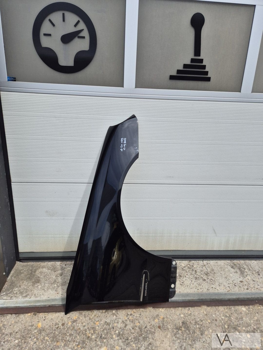 Voorscherm zijscherm Mercedes CLK W209 02 - 08 rechts zwart, Auto-onderdelen, Carrosserie en Plaatwerk, Gebruikt, -, Ophalen of Verzenden
