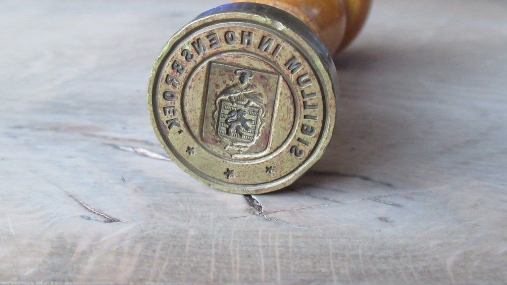 lakstempel antiek brons met afb  wapenschild, Ophalen of Verzenden