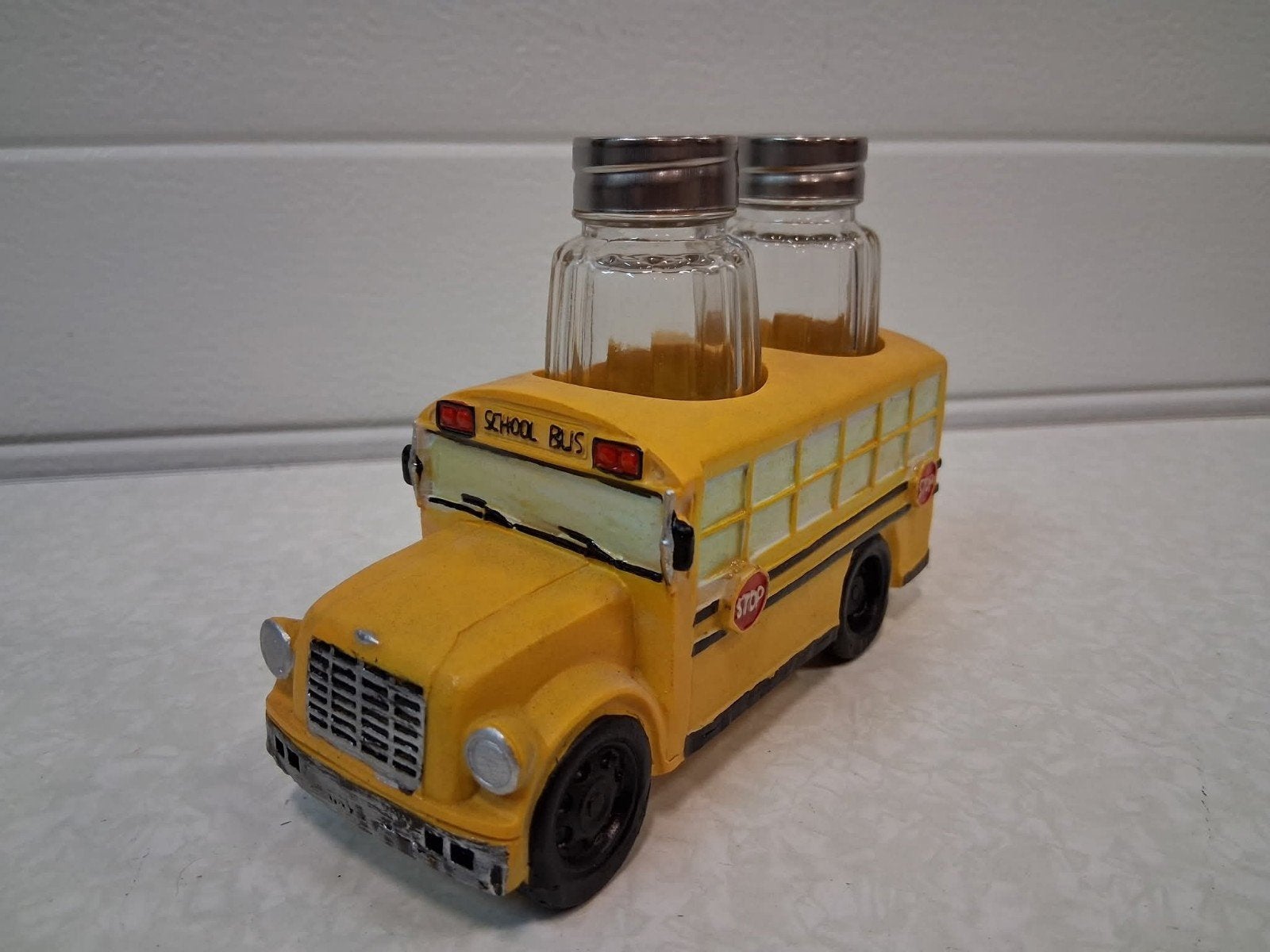 Peper en zout stel, Amerikaanse schoolbus, Ophalen of Verzenden, Nieuw