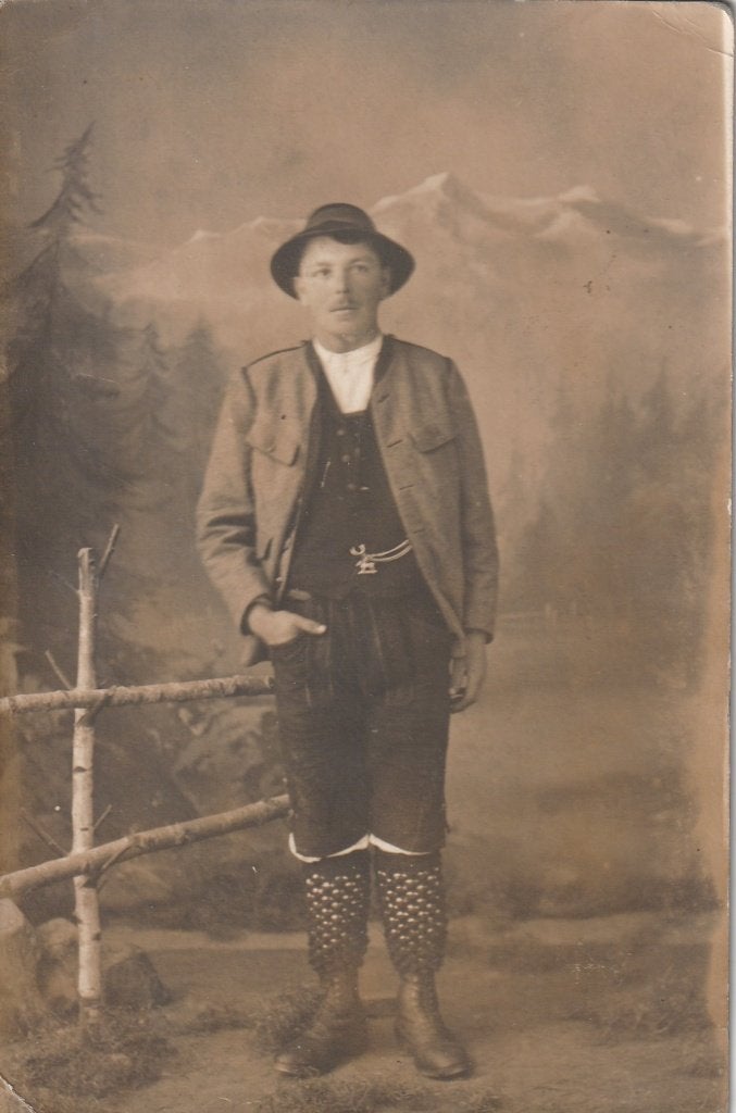 fotokaart   -  man  in  ti rol, Verzamelen, Verzenden, Voor 1940
