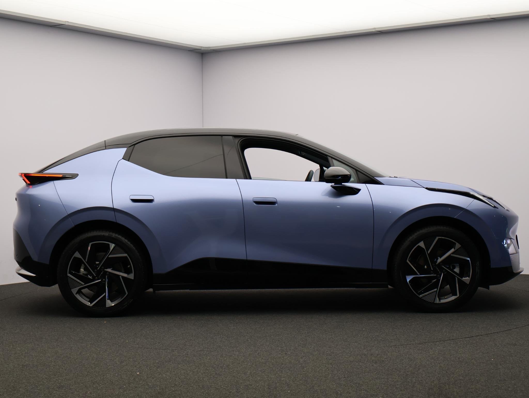 Lynk & Co 02 More 66 kWh, Auto's, Automaat, Achterwielaandrijving, Gebruikt, Automatische klimaatregeling