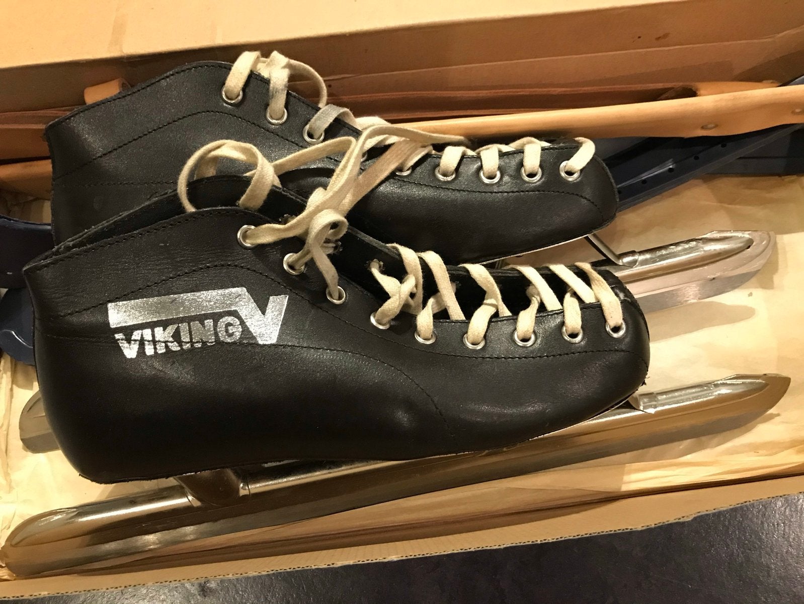 Vikingschaatsen, noren 2 x mee geschaatst, Sport en Fitness, Viking, Ophalen of Verzenden, Zo goed als nieuw, Noren