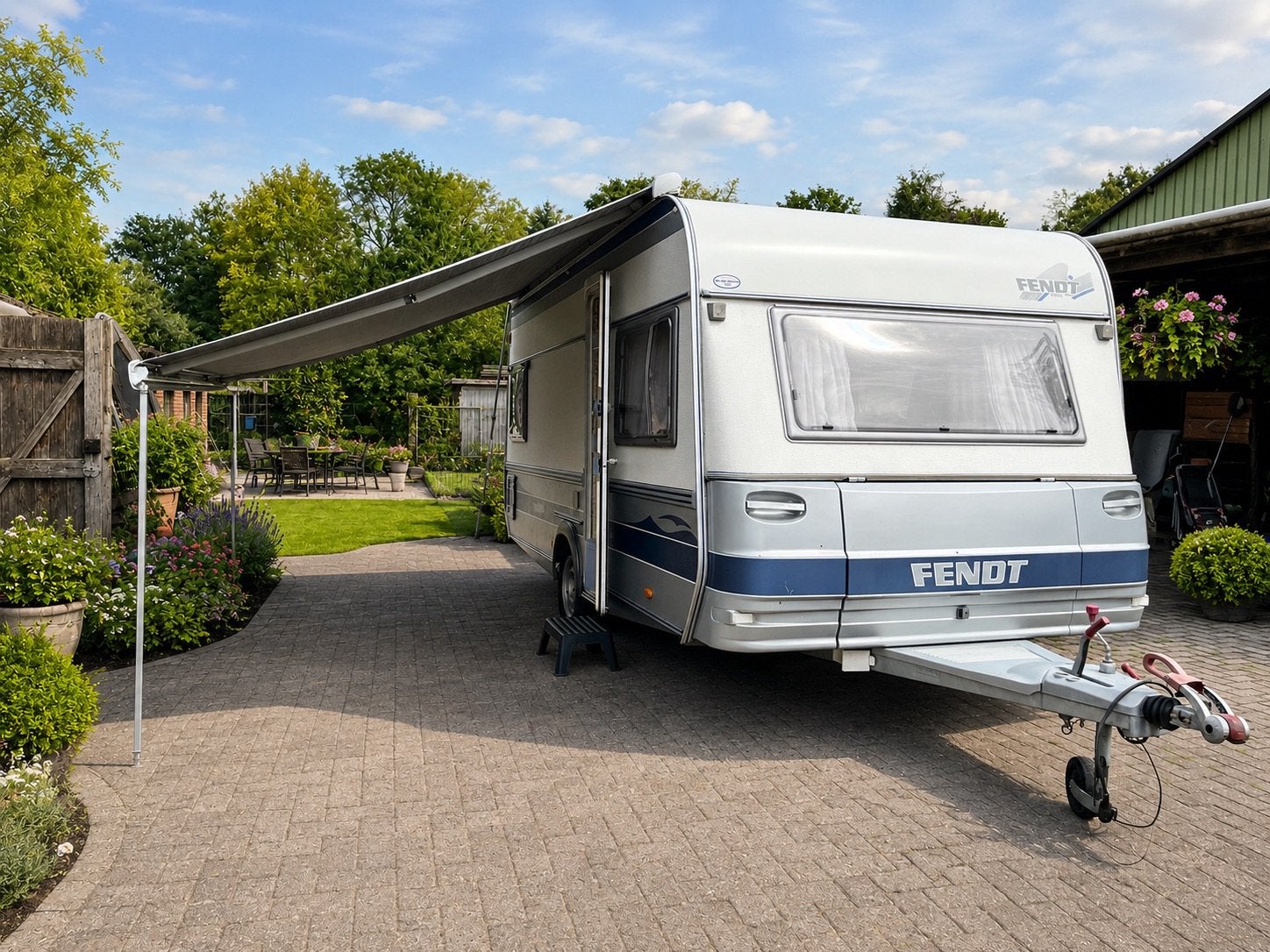 Fendt Saphir 470TF, Caravans en Kamperen, Caravans, Mover, Rondzit, Frans bed, Particulier