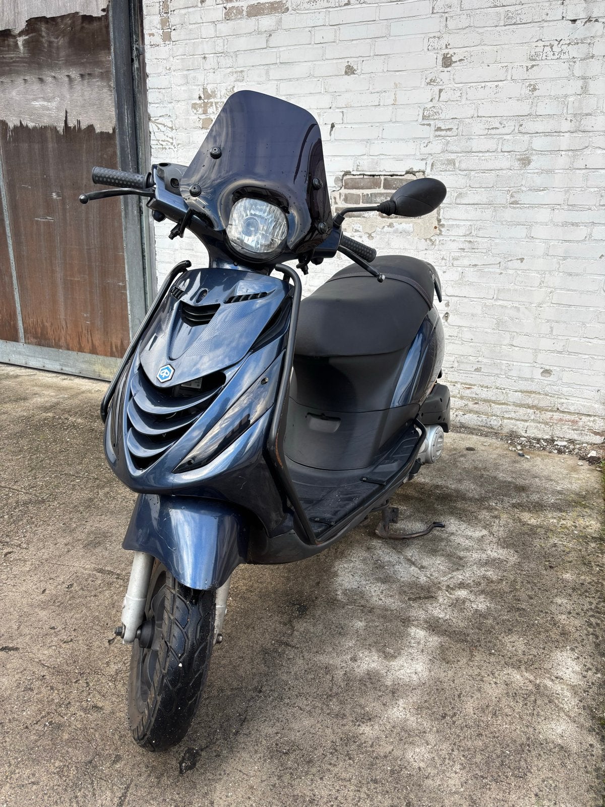 Piaggio Zip Scooter - Goed onderhouden, Fietsen en Brommers, Ophalen, Gebruikt, Maximaal 45 km/u, Zip